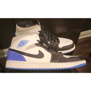Nike Air Jordan 1 Mid 852542-102